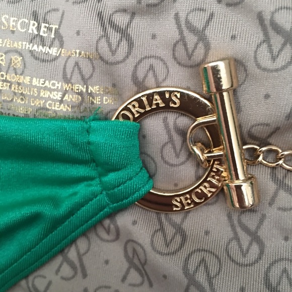 Victoria secret bikini - Picture 4 of 4